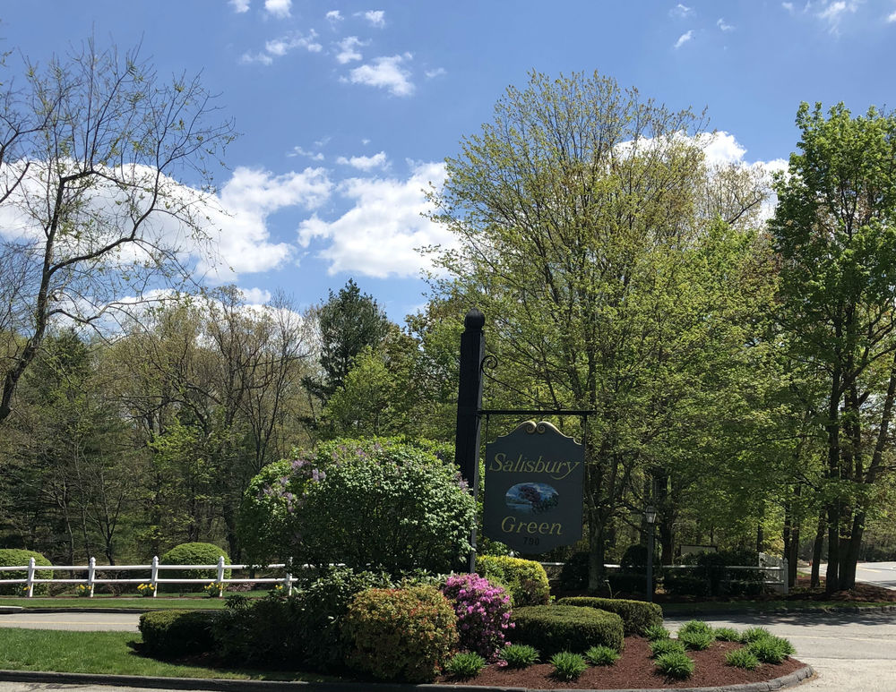 Home Salisbury Green, Worcester MA